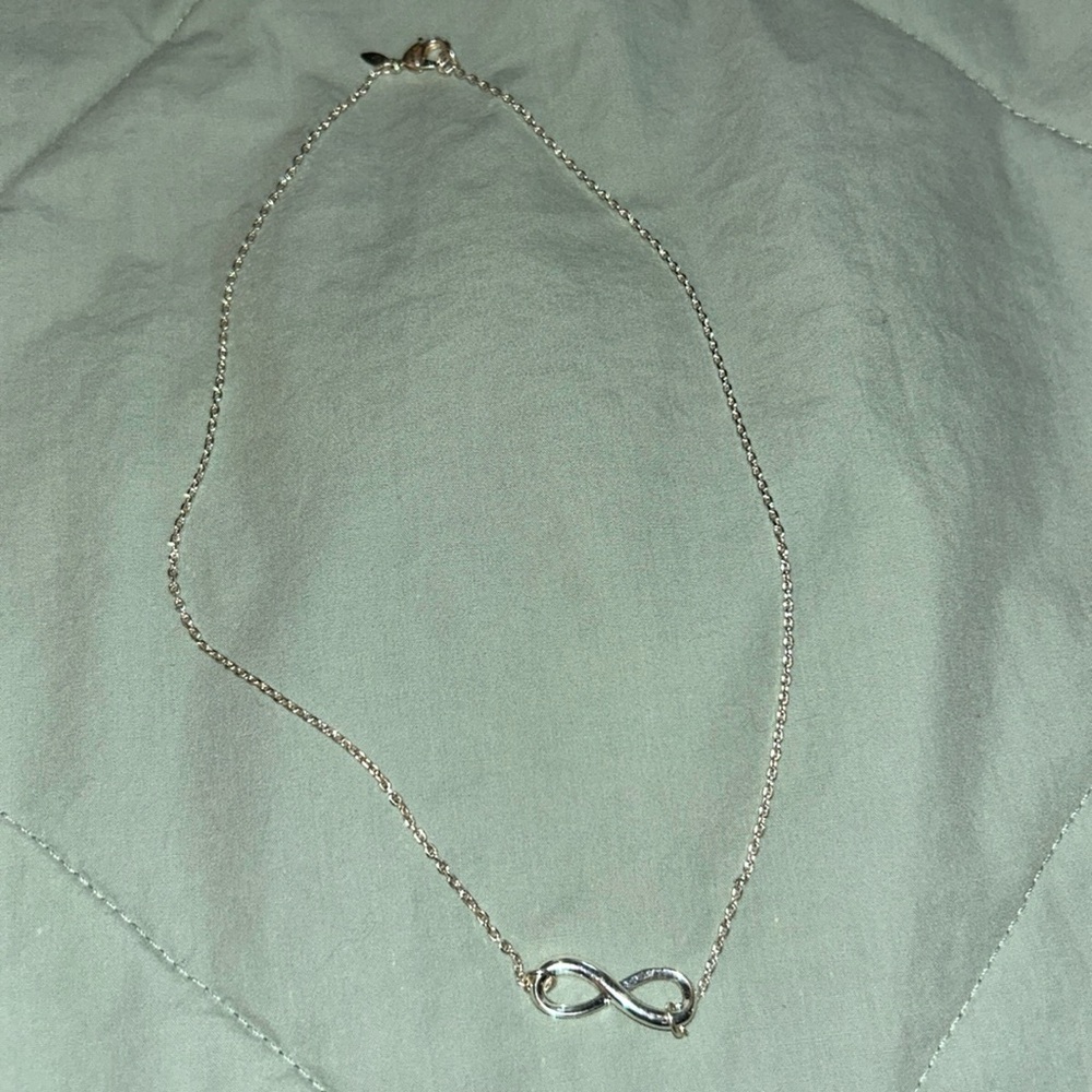 Avon Infinity Necklace